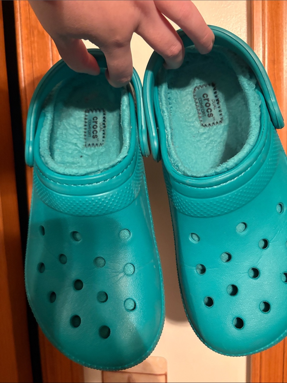 CROCS Lined Clog in Teal Blue M5/W7